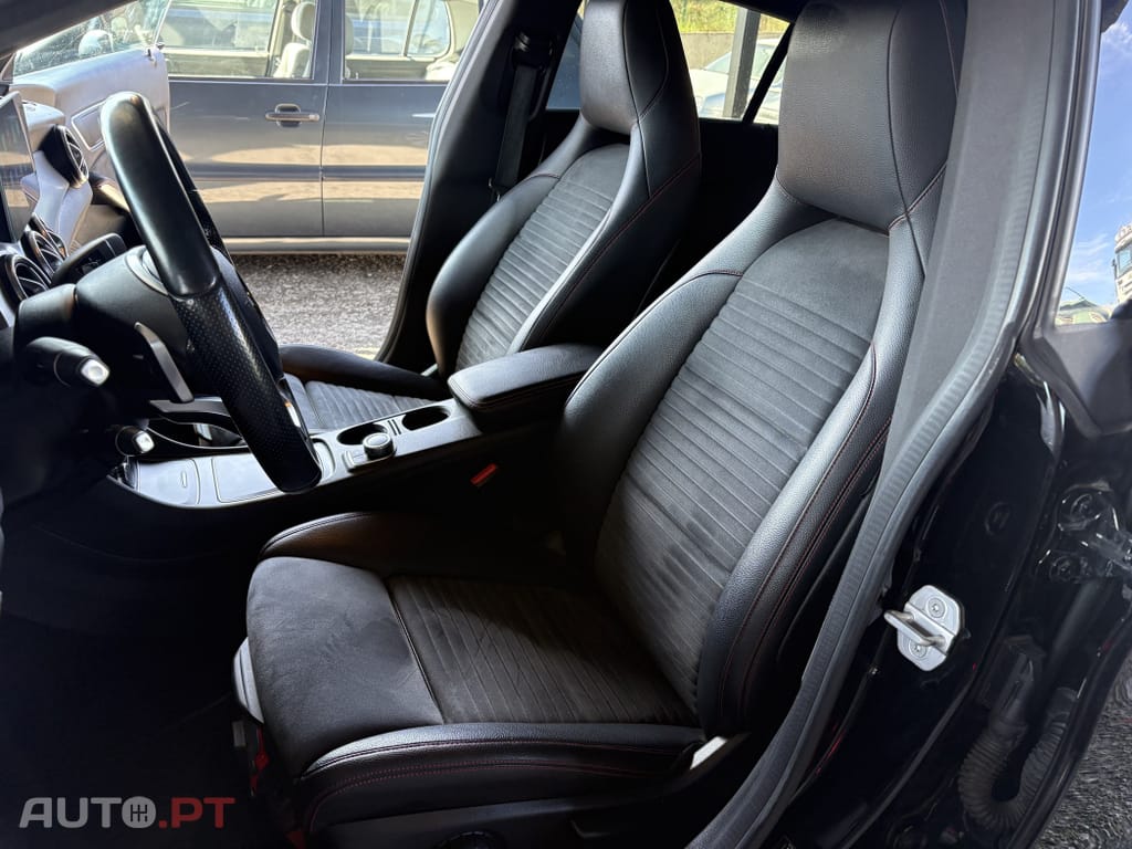 Mercedes-Benz CLA 180 AMG Line