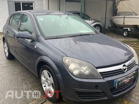 Opel Astra 1.3 CDTi Elegance