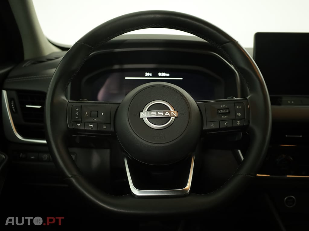 Nissan Qashqai Qashqai 1.3 DIG-T N-Connecta LED Xtronic