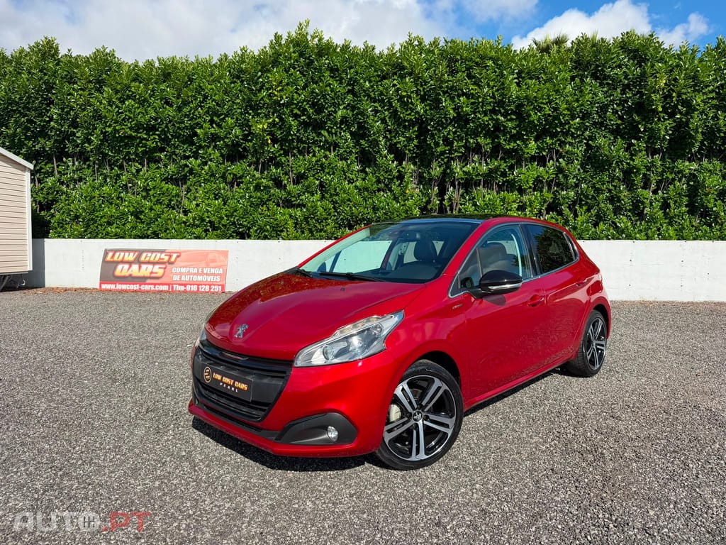 Peugeot 208 1.2 PureTech GT Line