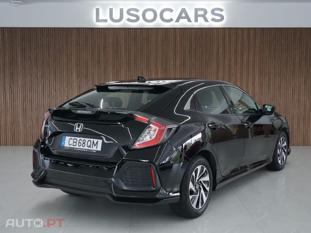 Honda Civic 1.0 i-VTEC Elegance