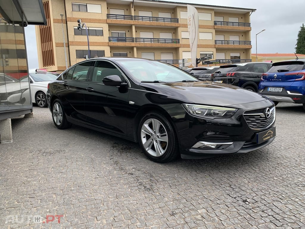 Opel Insignia 1.6 CDTi Dynamic