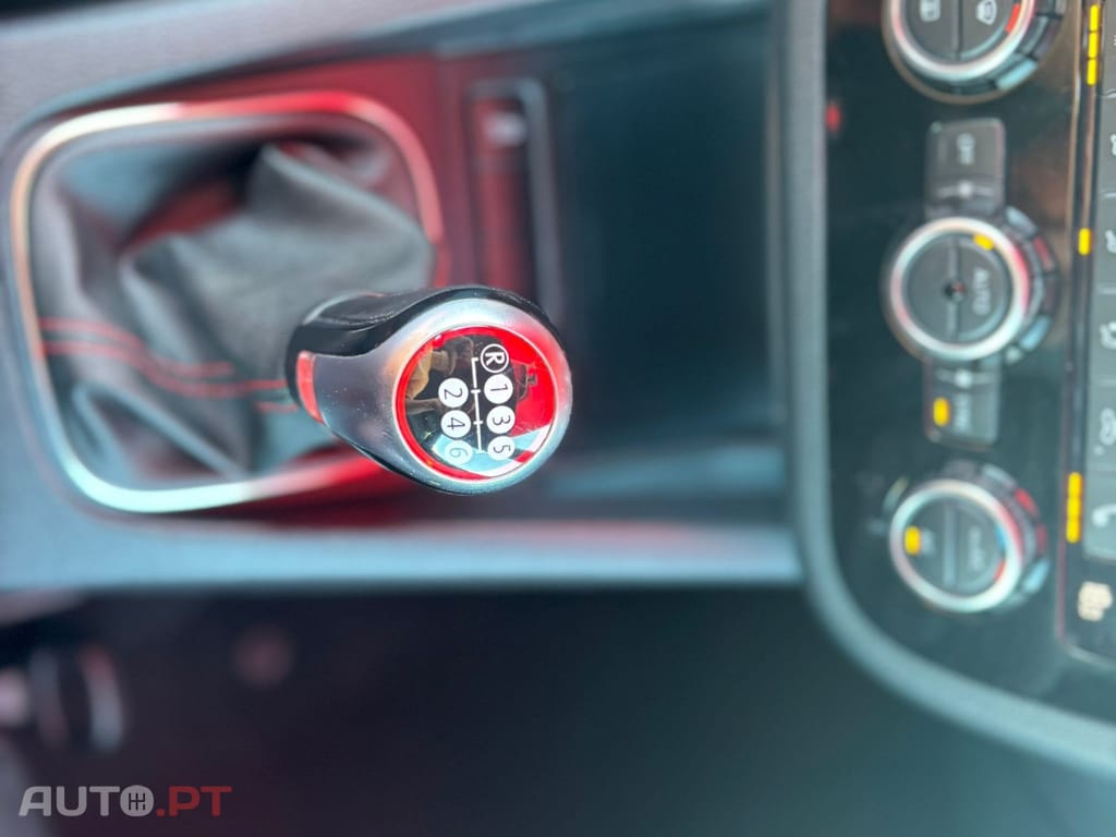 Volkswagen Scirocco 2.0 tdi GTS