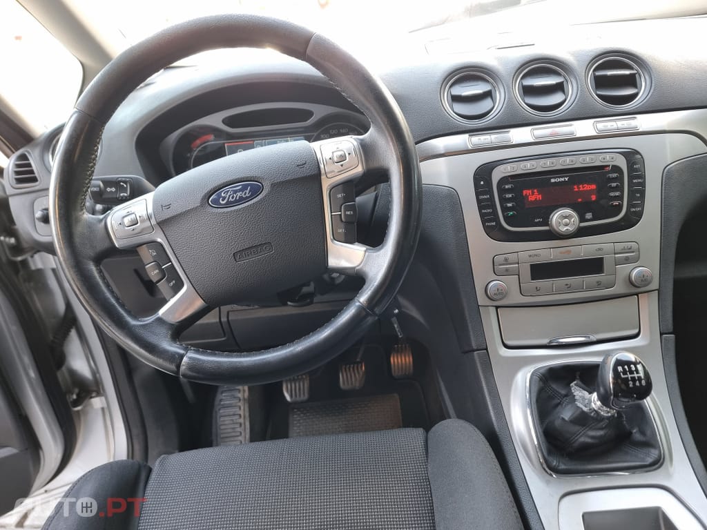 Ford Galaxy 2.0 TDCi Titanium