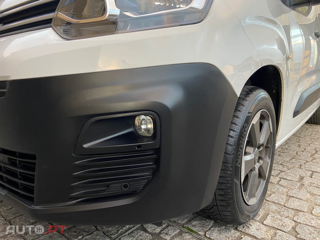 Citroen Berlingo 1.6 HDI L2  100 cv Carplay