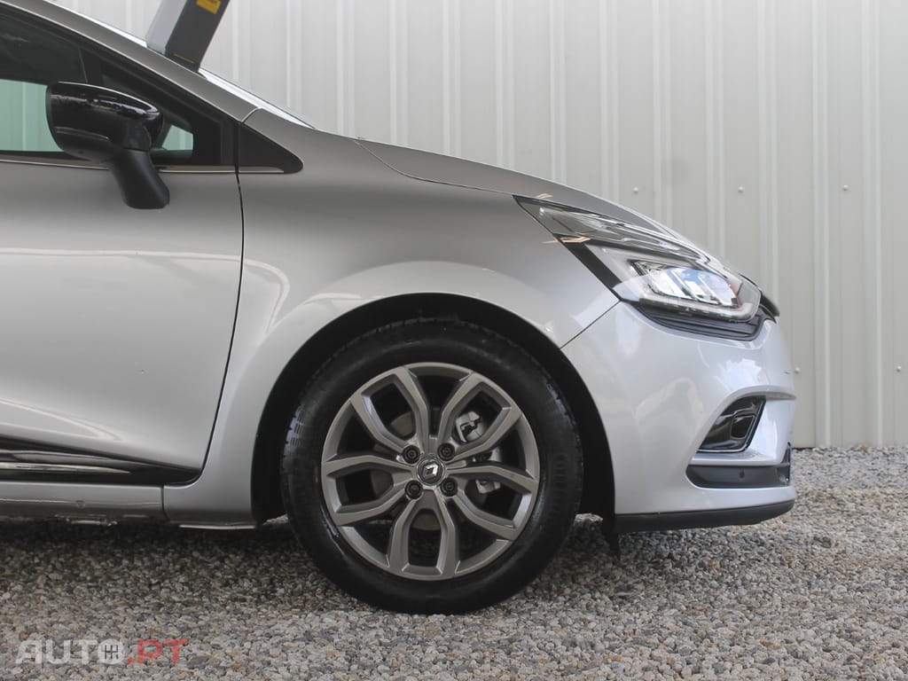 Renault Clio ENERGY TCe 120 EDC Intens