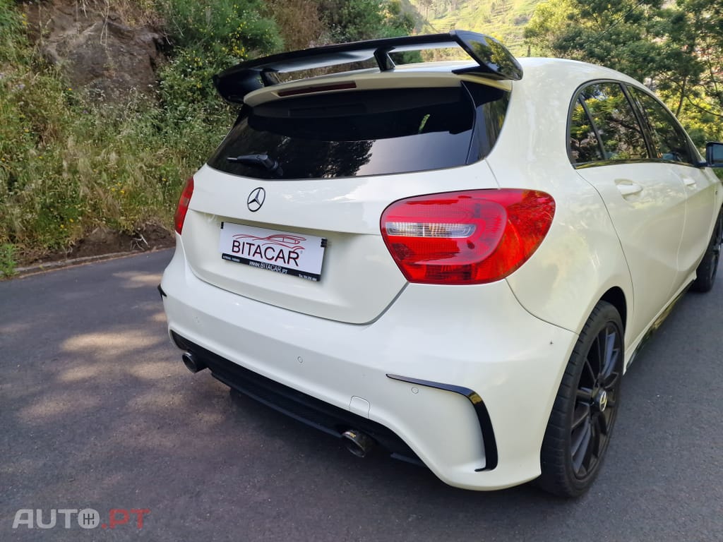 Mercedes-Benz A 180 d AMG Line