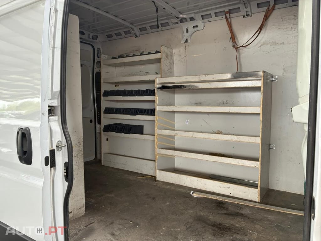 Peugeot Boxer 2.2 BlueHDi L2H2