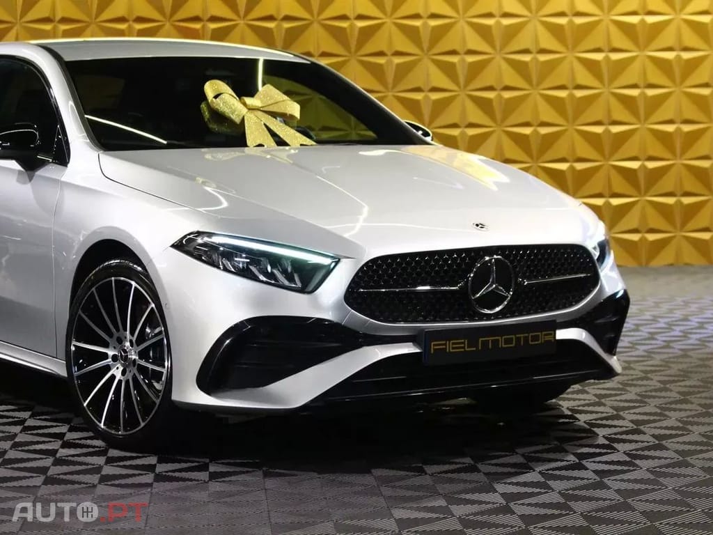 Mercedes-Benz A 250 e AMG Line