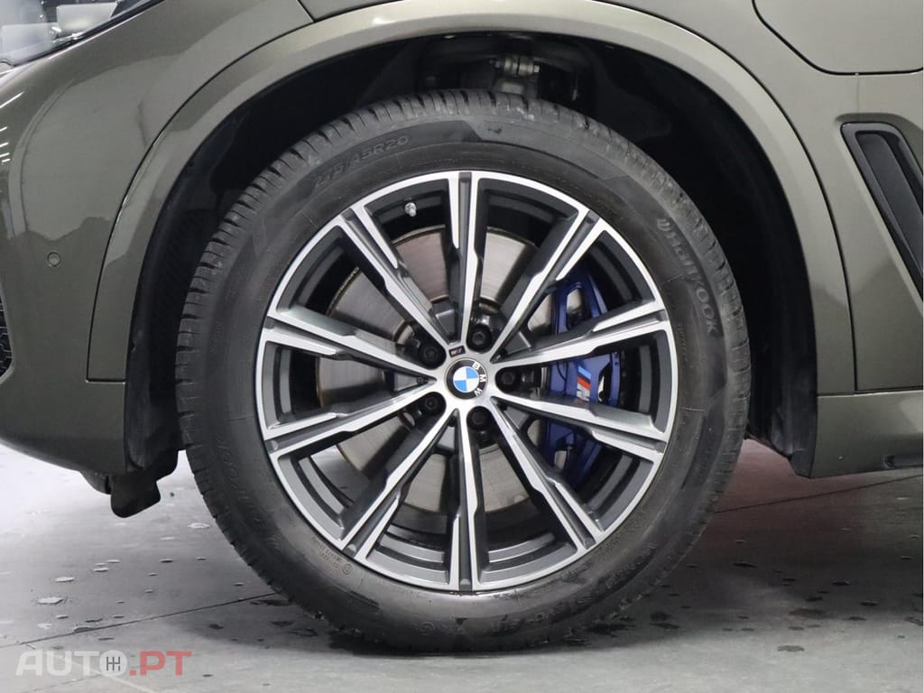 BMW X5 45 e xDrive Pack M