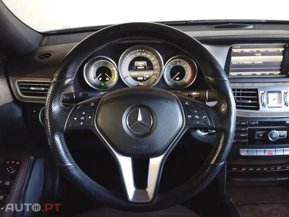 Mercedes-Benz E 300 Bluetec Hybrid Avantgarde