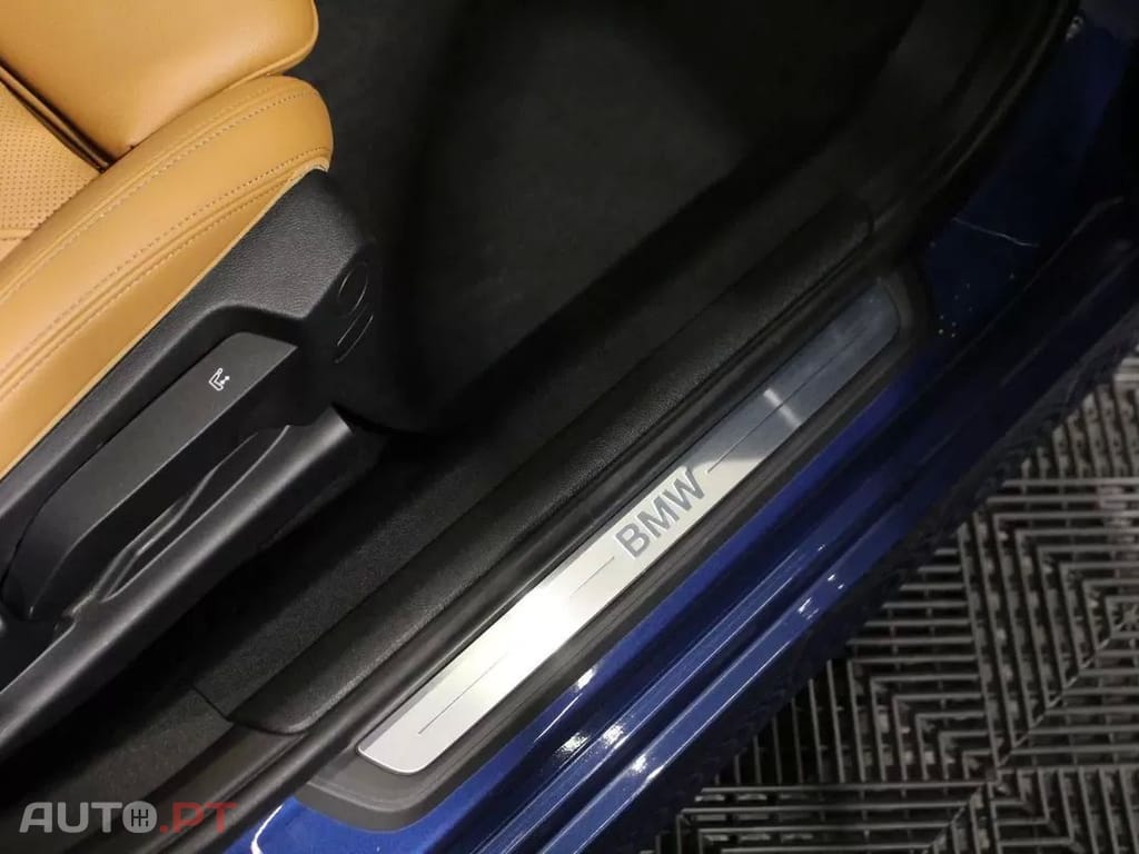BMW 320 e Line Sport Auto