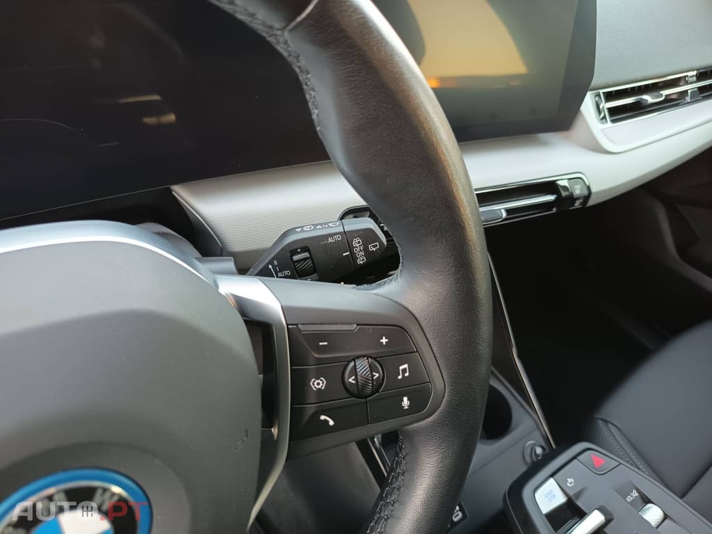 BMW iX1 xDrive30