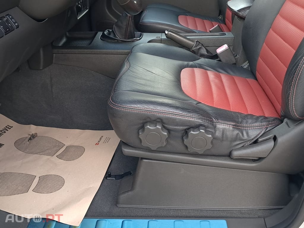 Nissan Navara 2.5 dCi CD LE Sport Edition