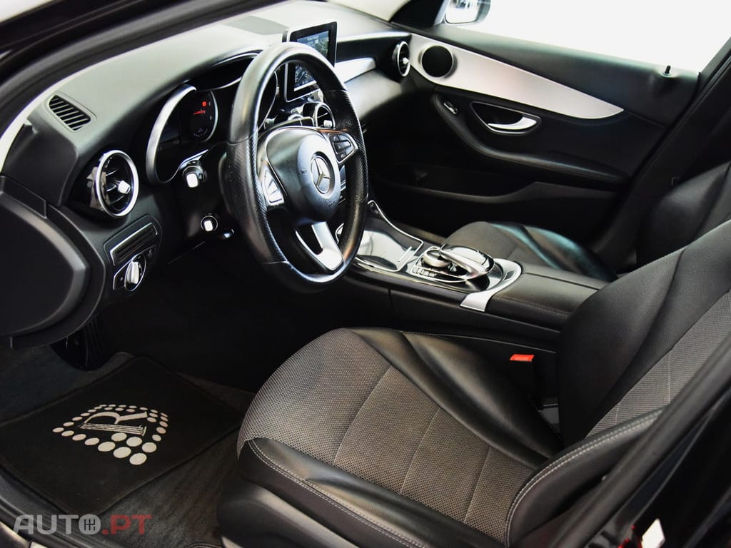 Mercedes-Benz C 300 BlueTEC Hybrid AMG Line