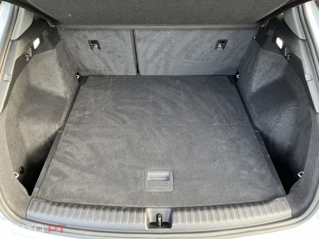 Audi Q4 E-Tron 45 Quattro I.V.A DEDUTIVEL