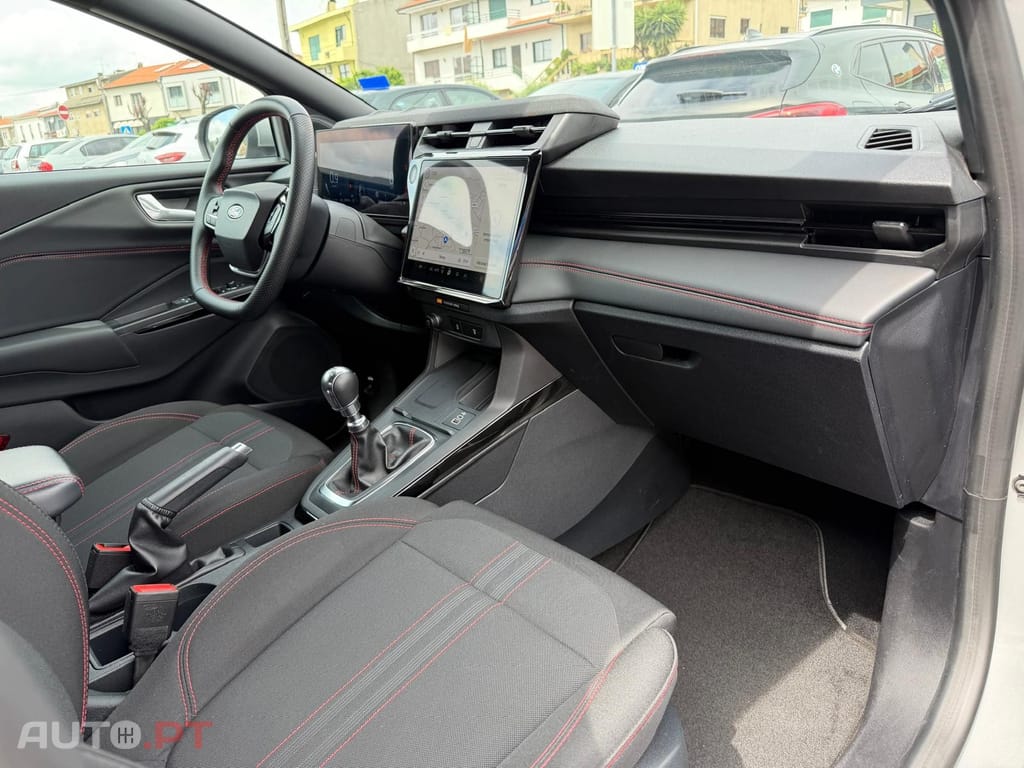 Ford Puma 1.0 EcoBoost MHEV ST-Line