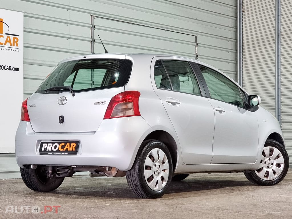 Toyota Yaris 1.0 VVT-i