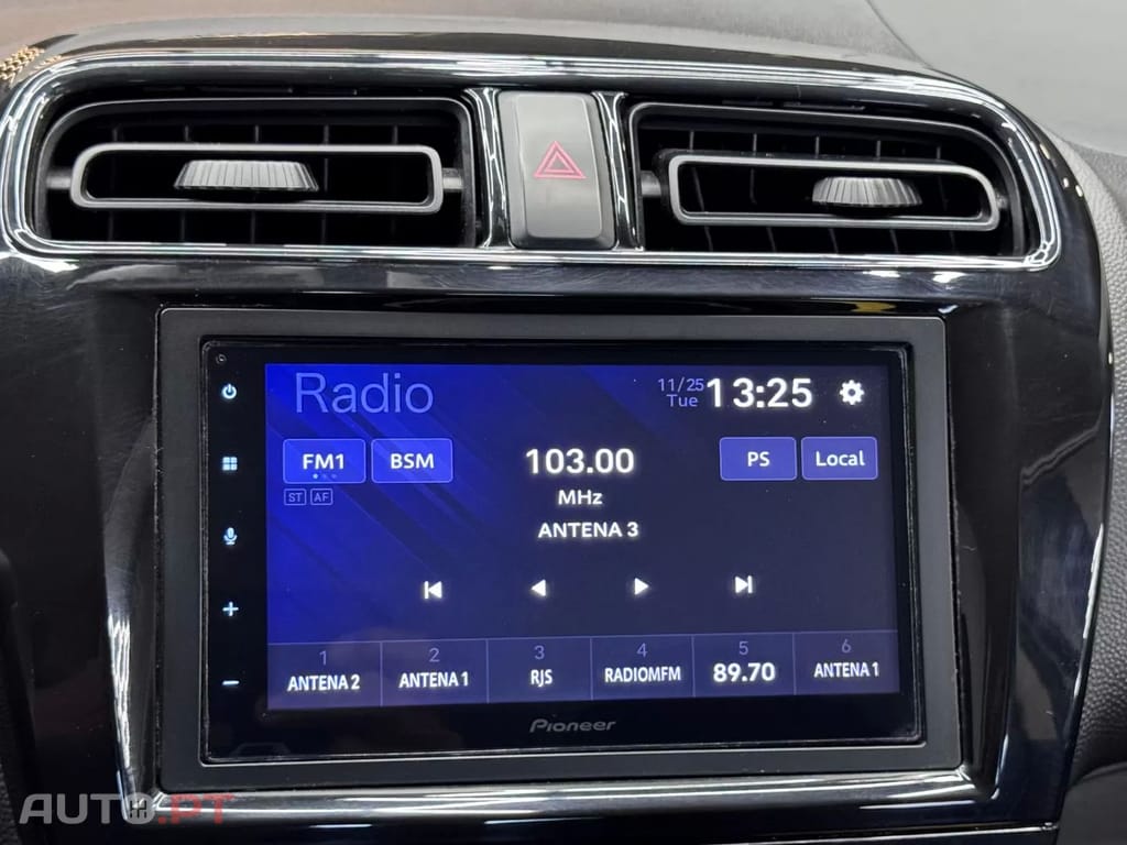 Mitsubishi Space Star 1.2 Intense Connect Edition