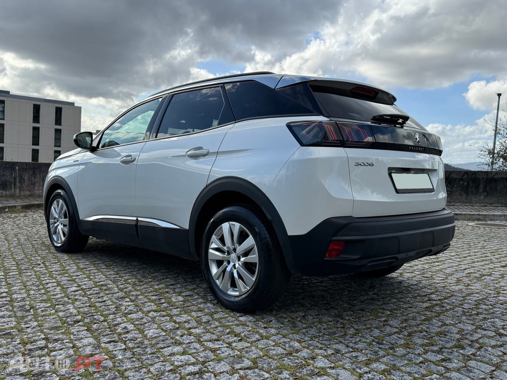 Peugeot 3008 1.5 BlueHDi Style