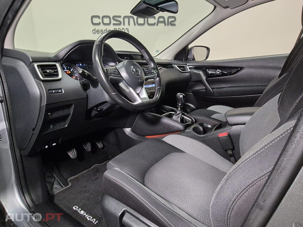 Nissan Qashqai 1.5 dci N-Connecta 360º GPS