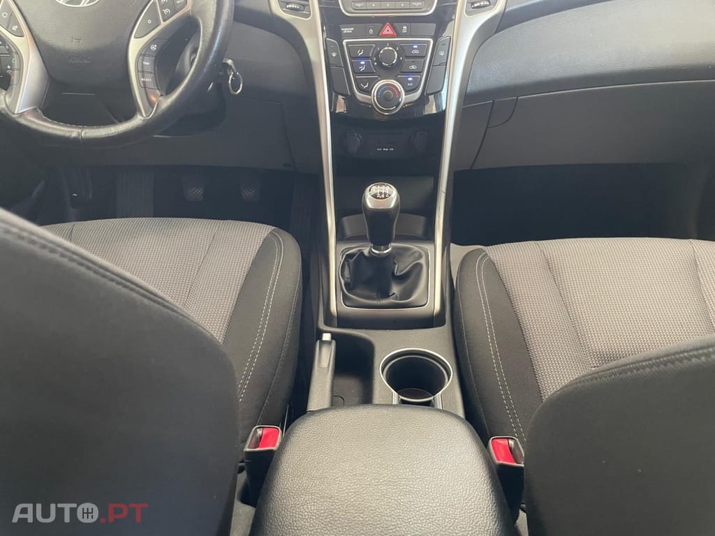 Hyundai i30 1.6 CRDi Blue Comfort J16