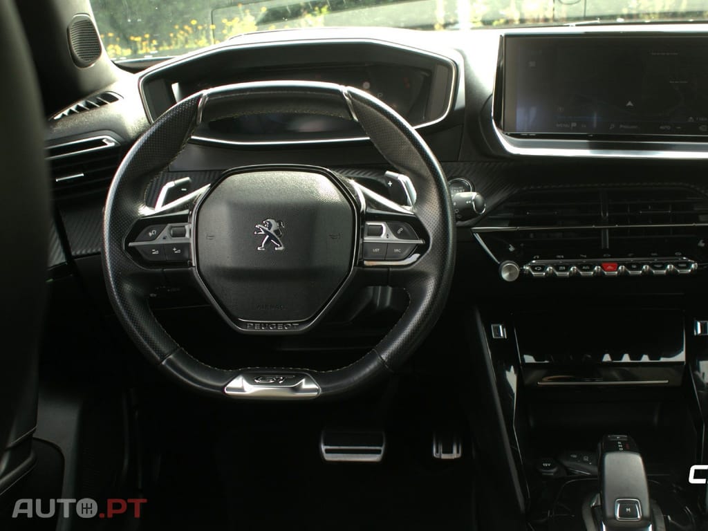 Peugeot 2008 1.5 BlueHDi GT Line EAT8