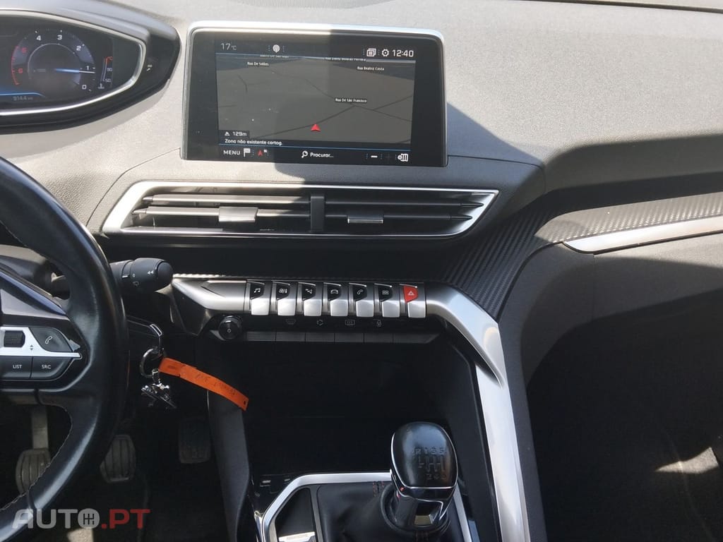 Peugeot 3008 1.5 BlueHDi Active