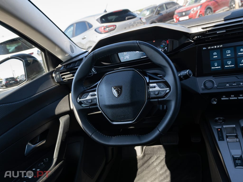 Peugeot 308 SW 1.2 Hybrid Style e-DCS6