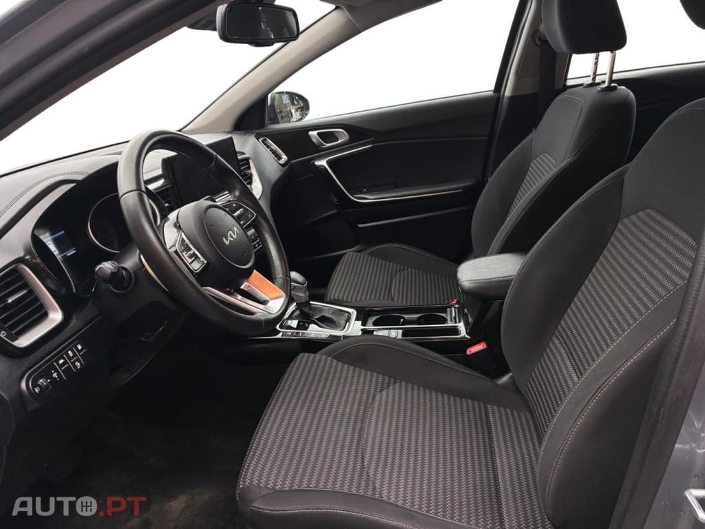 Kia Ceed SW 1.6 GDi PHEV Active 6DCT