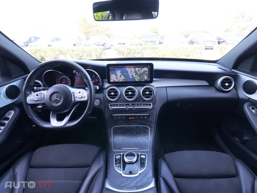 Mercedes-Benz C 300 de AMG Line