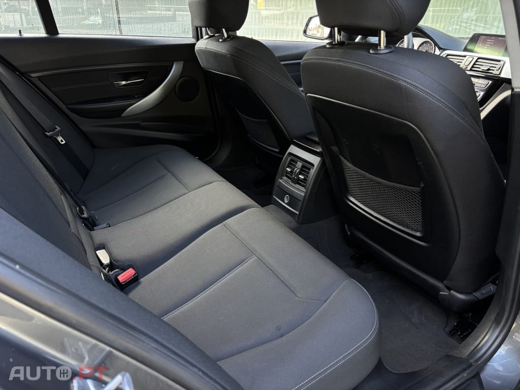 BMW 318 d Pack M