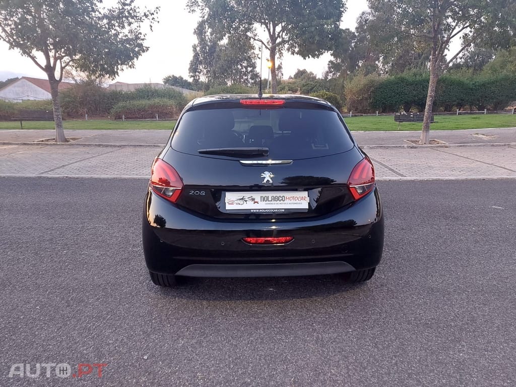 Peugeot 208 1.6 BlueHDi Style