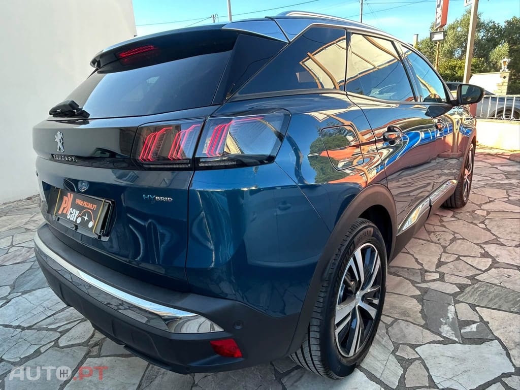 Peugeot 3008 1.6 Hybrid Allure e-EAT8