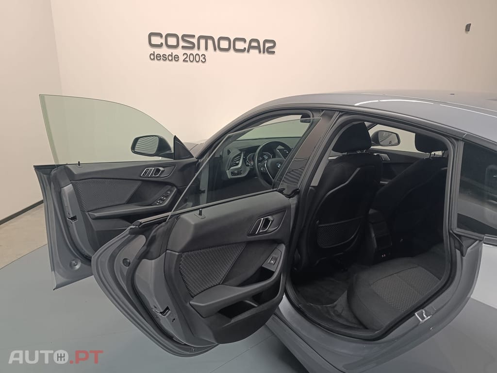 BMW 216 d Auto 
