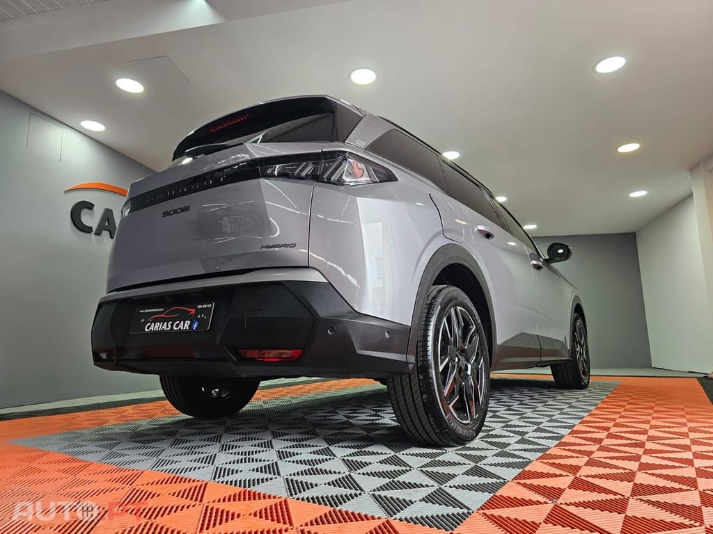 Peugeot 5008 1.2 Hybrid Allure e-DCS6