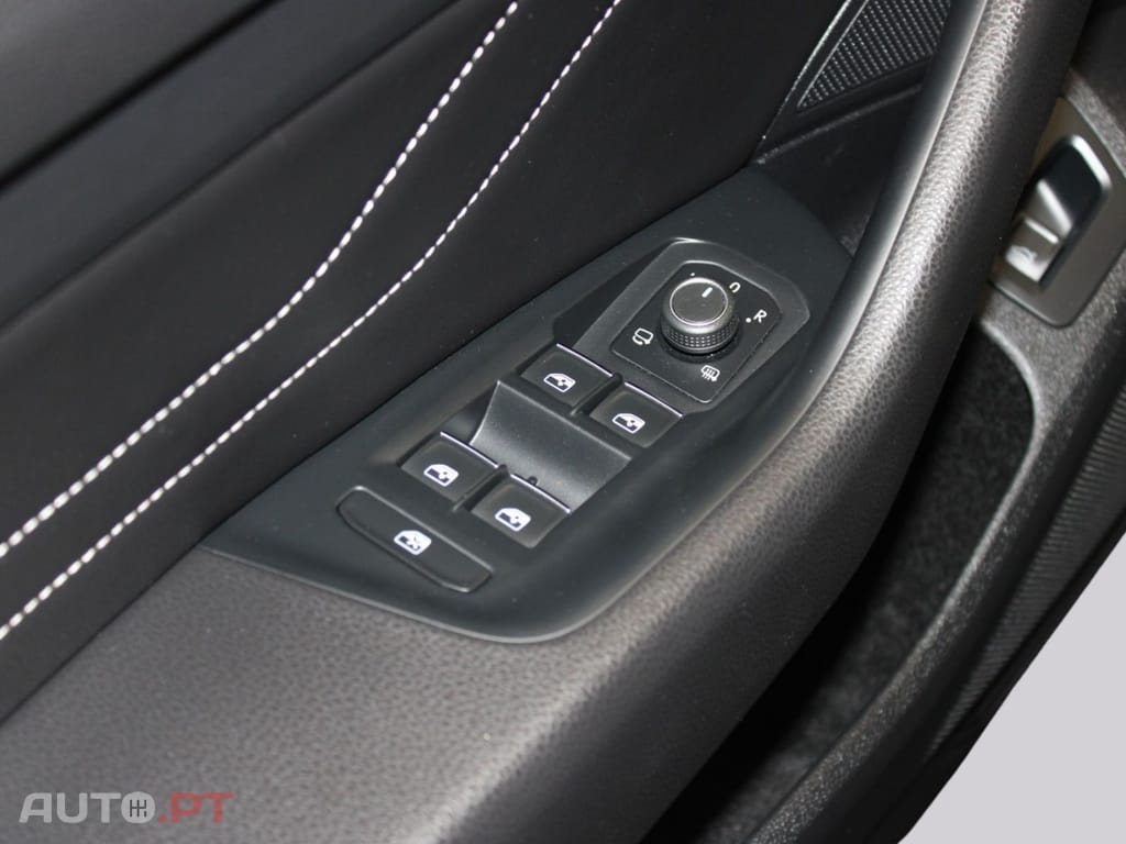 Volkswagen Arteon 2.0 TDI ELEGANCE DSG I.V.A DEDUTIVEL