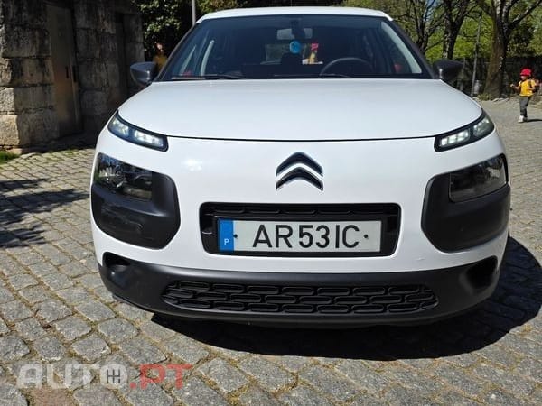 Citroën C4 Cactus PureTech 82 Feel — fotografia 3