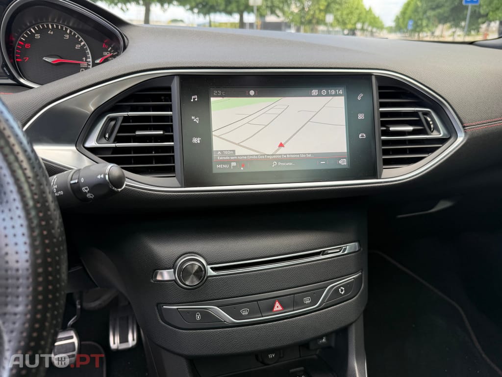Peugeot 308 1.6 e-THP GTi