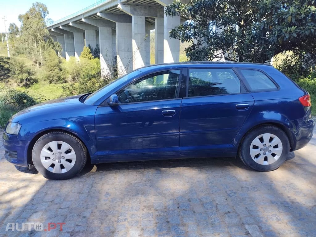 Audi A3 Sportback 1.6 TDI Attraction