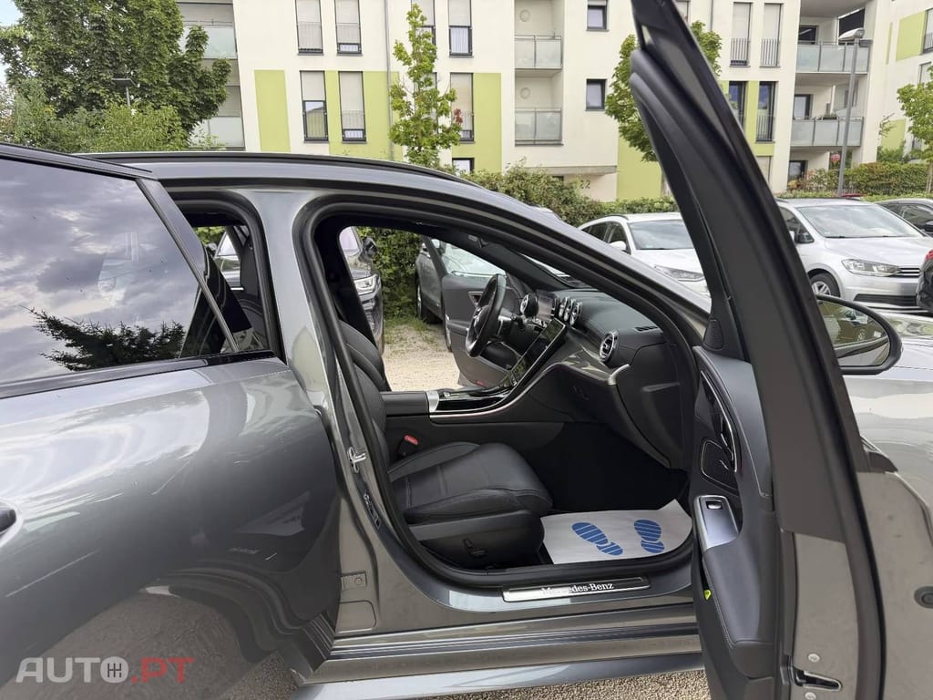 Mercedes-Benz C 220 d T AMG Line