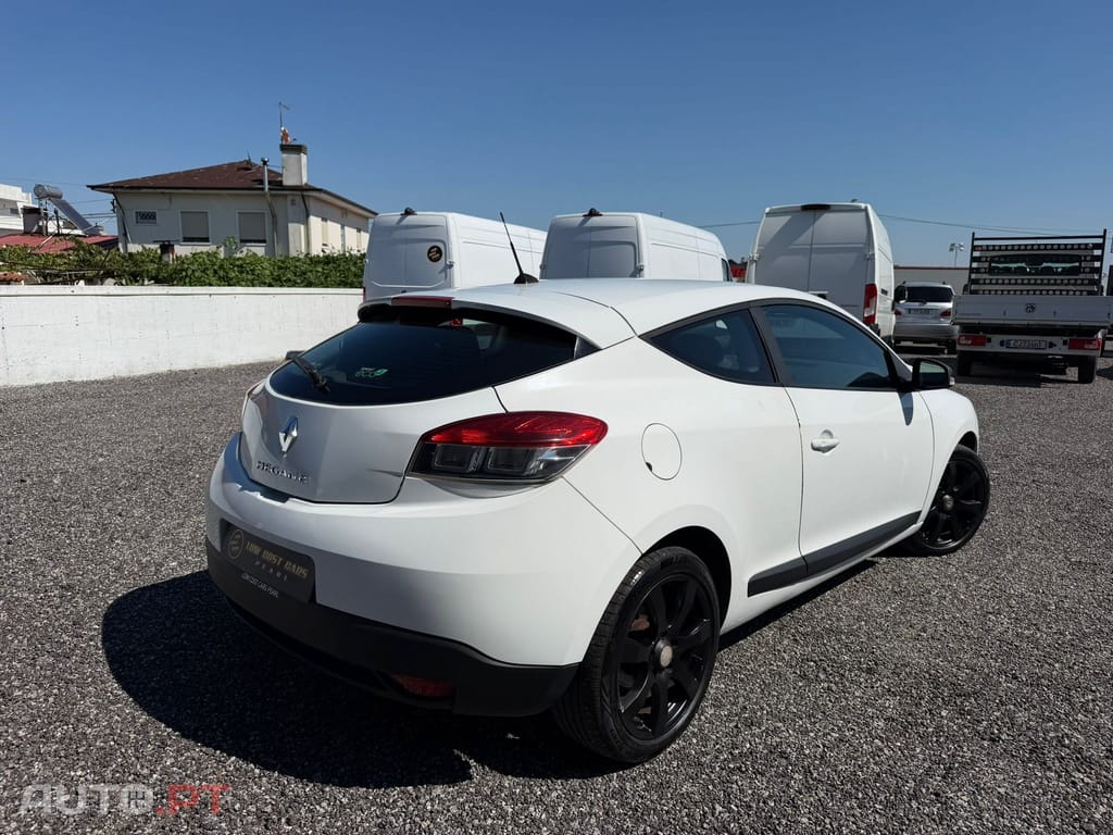 Renault Mégane Coupe 1.5 dCi Dynamique CO2 Champion