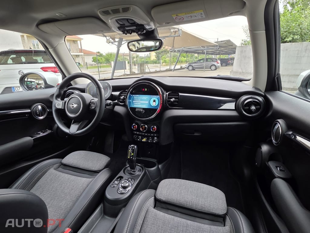 MINI Cooper Cooper E Classic S