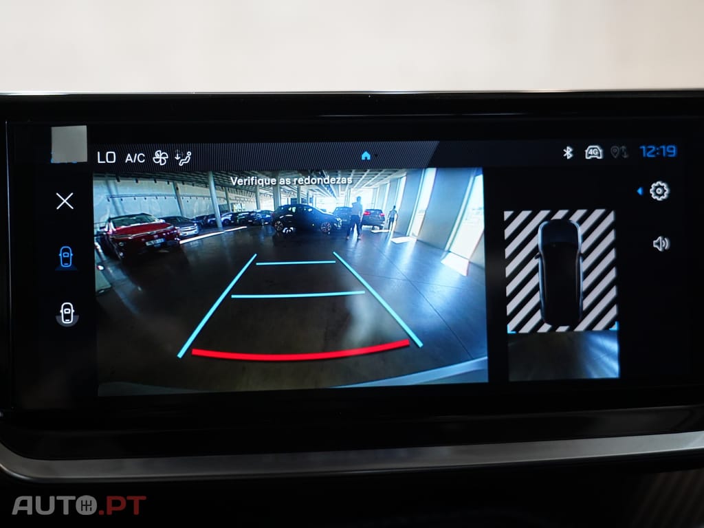 Peugeot E-2008 54 kWh GT