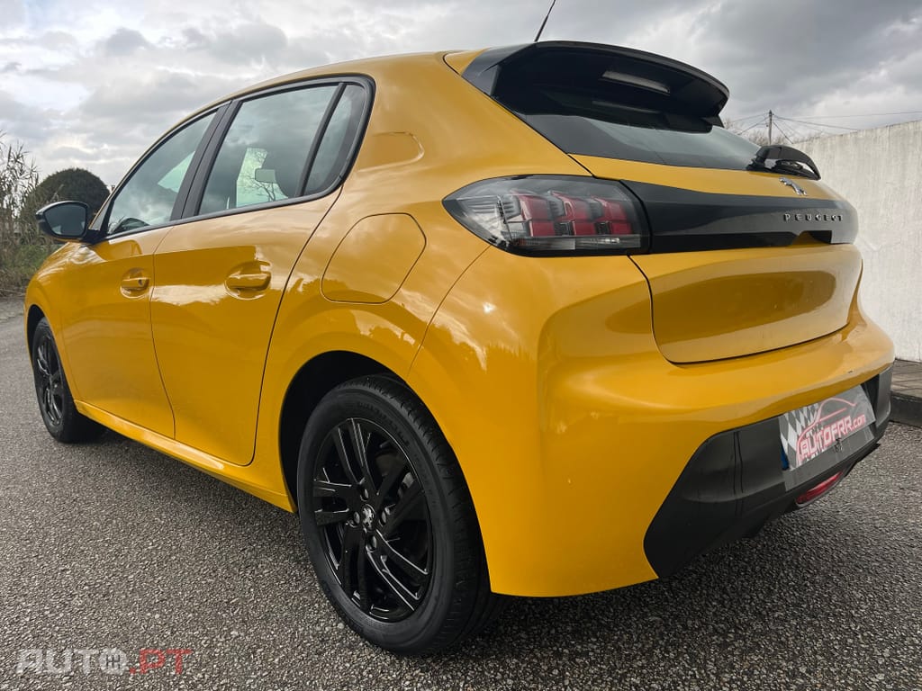 Peugeot 208 BlueHDi Style