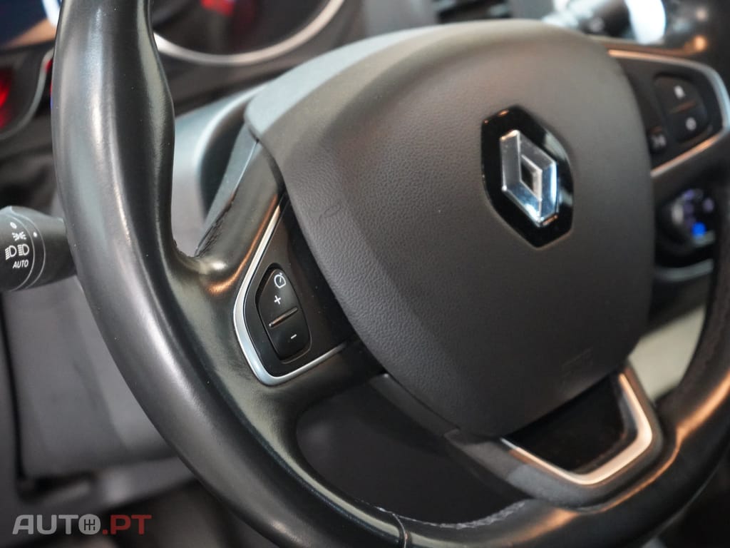 Renault Captur ENERGY TCe 120 EDC Bose Edition