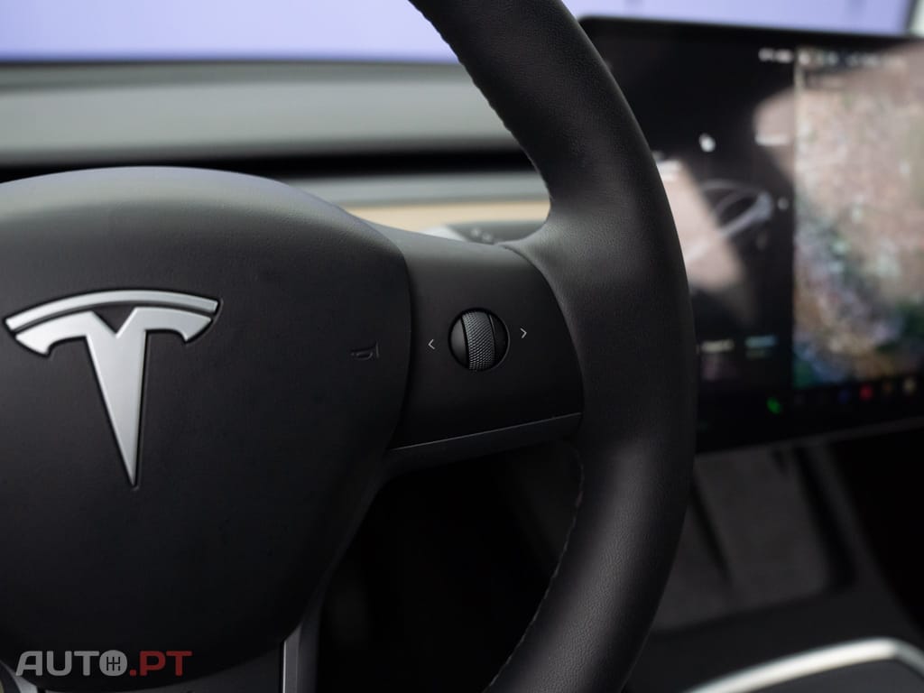 Tesla Model Y Tração Traseira