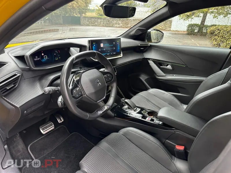 Peugeot E-208 50 kWh GT Pack