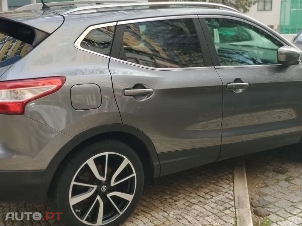 Nissan Qashqai Teckna Premium pele 19"