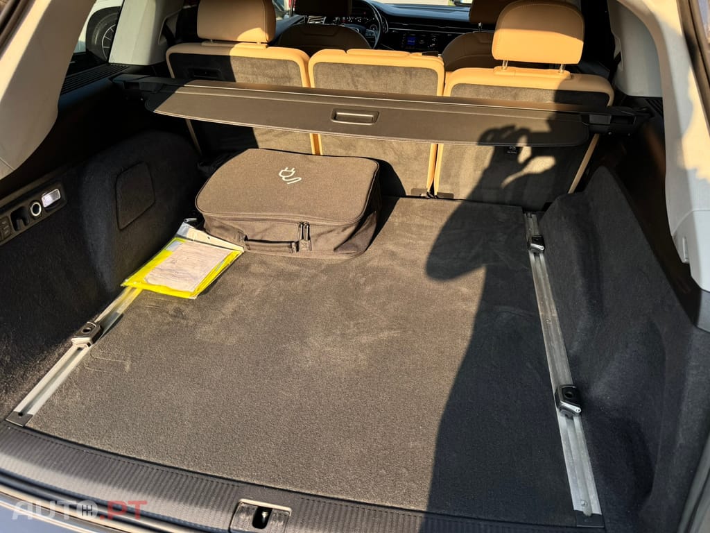 Audi Q7 55 TFSIe quattro Tiptronic
